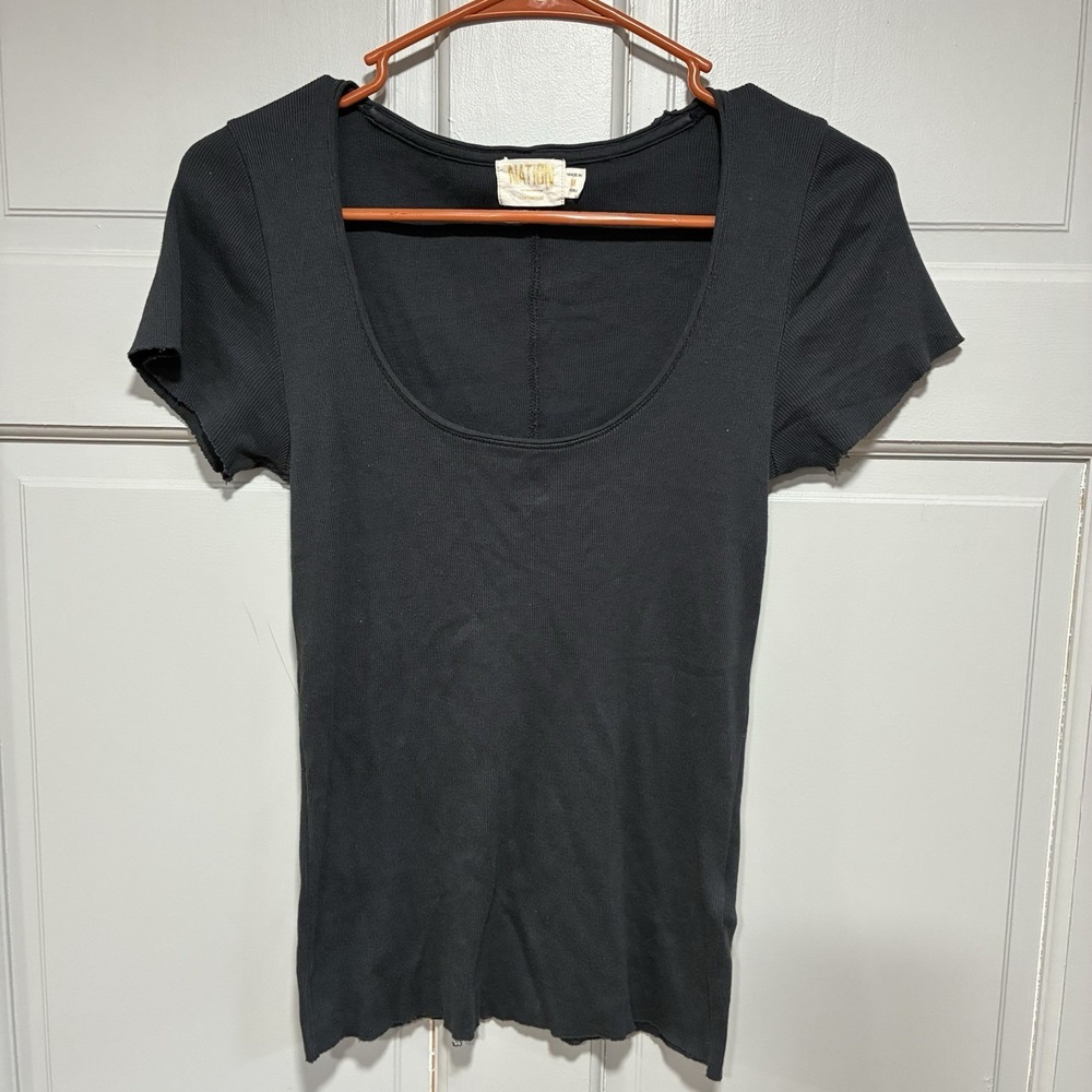 Nation LTD Women Top Size Medium Crewneck‎ Short Sleeve In Black Lightweight